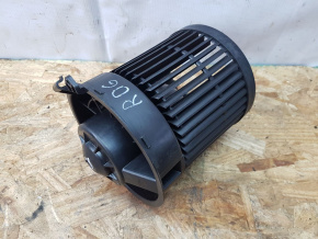 Мотор вентилятор печки Nissan Rogue T32 QR25DE 2014- 272264BU0B 00-00009482