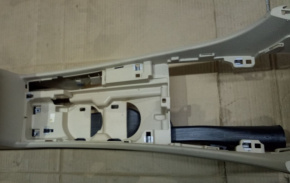 Подлокотник Volkswagen Passat B7 2.5 1.8 USA 2011-2015 561864207P85T