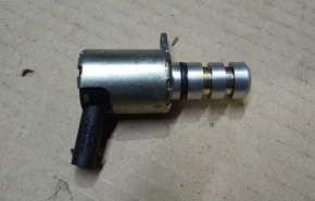 Клапан электромагнитный положения (фаз) распредвала Volkswagen Passat B7 1.8 USA CPRA 2011-2017 06K115243A 00-00004064