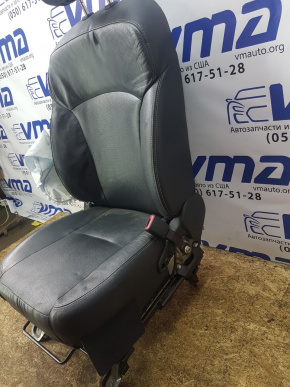 Пассажирское сидение кожаное стрельнувшее SUBARU FORESTER SJ 2014-2018 64139SG102LL