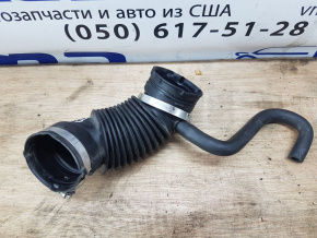 Воздуховод на коллектор FORD FIESTA MK7 2011-2019 D2BZ9B659A