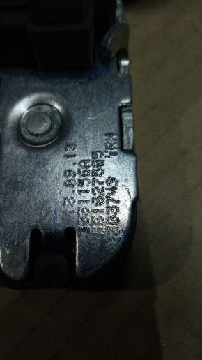 Замок крышки багажника Volkswagen Passat B7 2.5 1.8 USA 2011-2015 561827505B