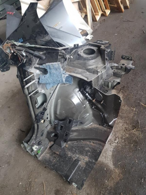 Четверть передняя левая Volkswagen Jetta VI 2.0 162 CBPA 2011-2018 5C0803091 5C6810135 5C6805115 5C6802123 5C0809119