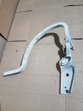 Петля крышки багажника лев Volkswagen Passat B7 2.5 1.8 USA 2011-2015 561827301A