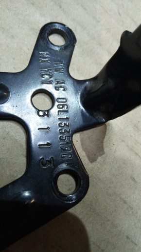 Кронштейн клапана адсорбера Volkswagen Passat B7 1.8 USA CPRA 2011-2015 06L133519C