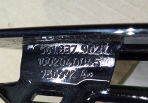 Накладка двери боковая перед прав Volkswagen Passat B7 2.5 1.8 USA 2011-2015 561837902A041