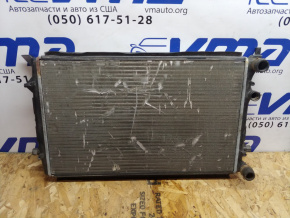 Радиатор охлаждения (вода) дефект крепления Volkswagen Passat B7 2.5 USA 2011-2015 5C0121251F 00-00015069