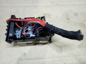 Блок предохранителей подторпедный Volkswagen Passat B7 2.5 1.8 USA 2011-2015