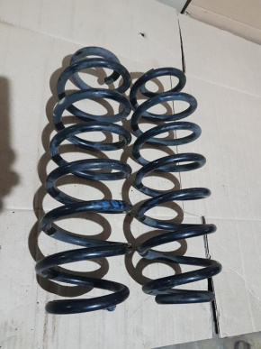 Пружина зад лев Volkswagen Passat B7 2.5 1.8 USA 2011-2015 1K0511115BG 00-00001873