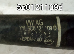 Патрубок системы охлаждения Volkswagen Passat B7 1.8 USA CPRA 2011-2015 5c0121109d