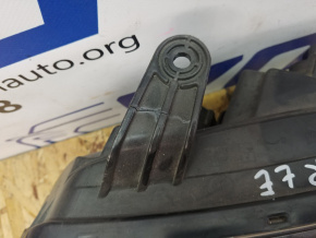 Фара передняя левая дефект креплений KIA Forte 921011M033