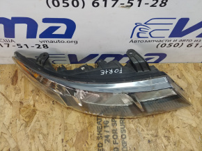 Фара передняя правая дефект креплений KIA Forte 921021M033