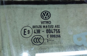 Стекло двери перед прав Volkswagen Passat B7 2.5 1.8 USA 2011-2015 561845026A