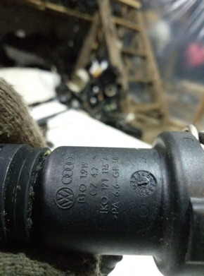 Термостат Volkswagen Jetta VI 2.0 162 CBPA 2011-2018 1K0121113A