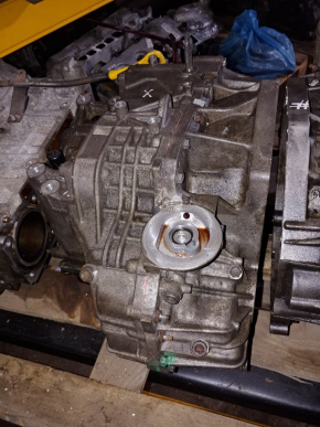 АКПП в сборе трещина корпуса в районе масляного радиатора Volkswagen Passat B7 2.5 USA CBUA 2011 09G300033C 00-00018037