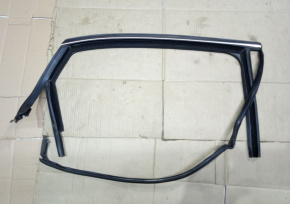 Уплотнитель стекла зад прав Volkswagen Passat B7 2.5 1.8 USA 2011-2015 561839431QVNH 00-00001969