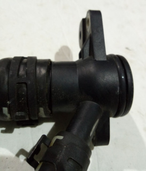 Тройник охлаждающей жидкости Volkswagen Passat B7 1.8 USA CPRA 2011-2015 06K121132H 00-00004185