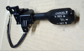Переключатель подрулевой, управления круиз контролем Toyota Camry 40 2.4 2AZ-FE 2006-2011 8 463 234 011