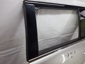 Молдинг дверь-стекло центральный задней левой FORD FLEX 2009-2019 8A8Z7425597A
