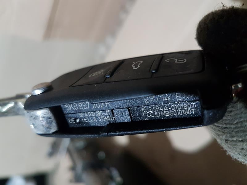 Ключ Volkswagen Passat B7 2.5 1.8 USA 2011-2015