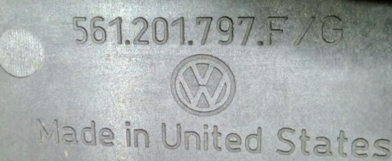 Канистра с углем абсорбер Volkswagen Passat B7 2.5 1.8 USA 2011-2015 561201797F