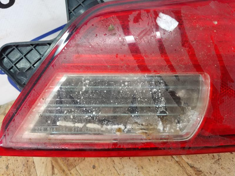 Фонарь внутренний крышка багажника правый внутри грязный SUBARU OUTBACK EJ25 2010-2014 84912AJ07A