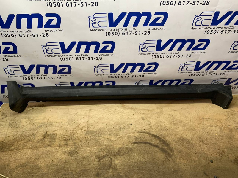 Накладка порога левого Honda Pilot J35Z4 71850SZAA01