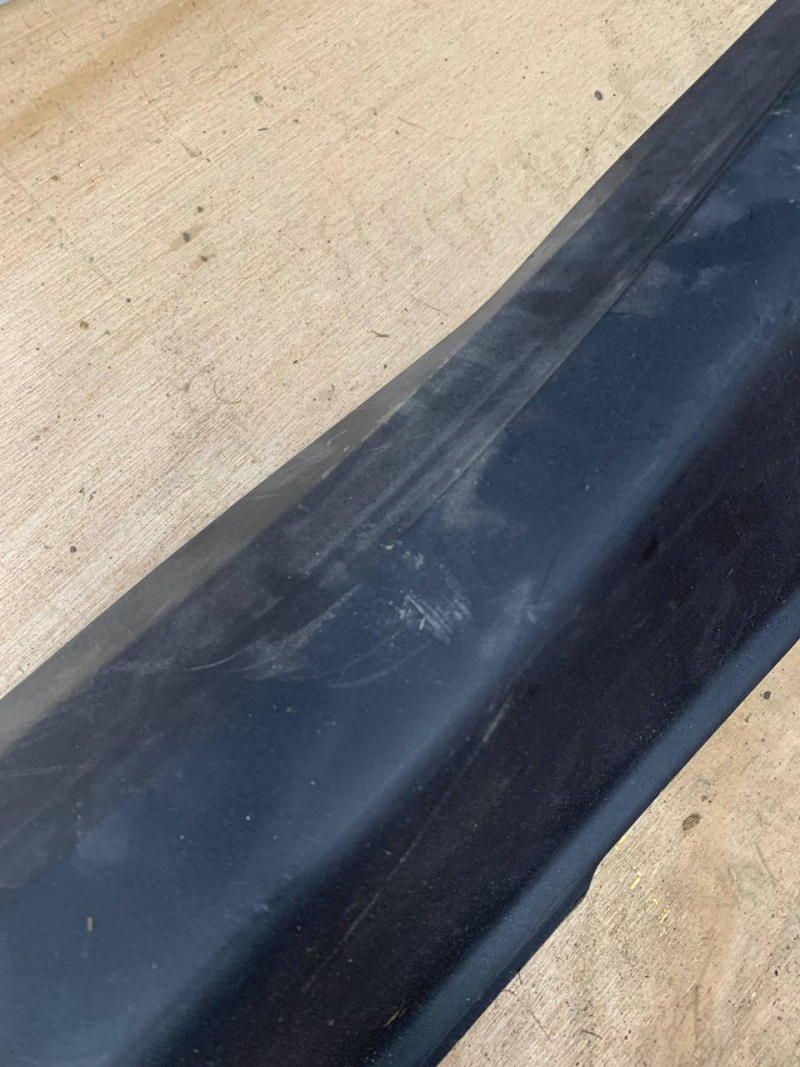 Накладка порога левого Honda Pilot J35Z4 71850SZAA01