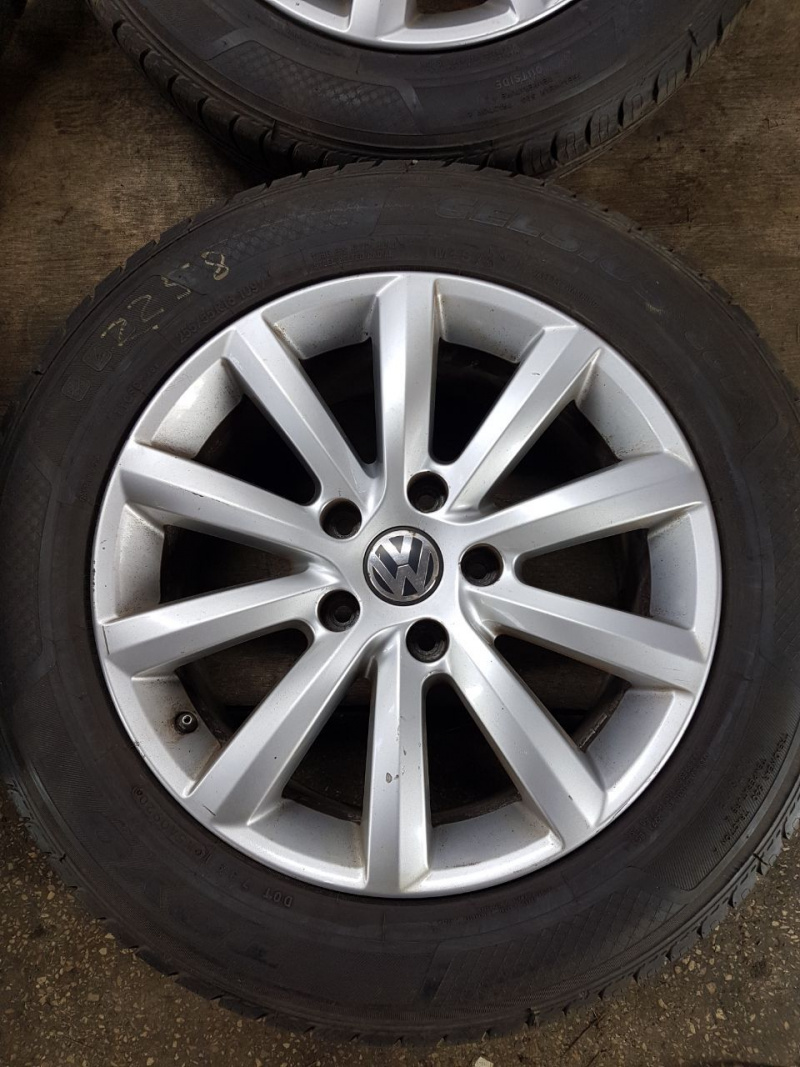 Комплект дисков Tacora R18*8J 5*130 ET53 Volkswagen Touareg 7P6601025B