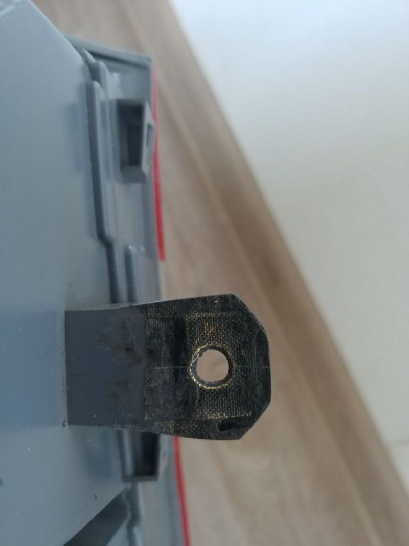 Фонарь задний правый BMW X3 F25 2010-2017 отреставрированы крепления 7220240