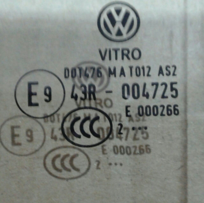 Стекло двери зад лев Volkswagen Passat B7 2.5 1.8 USA 2011-2015 561845025A