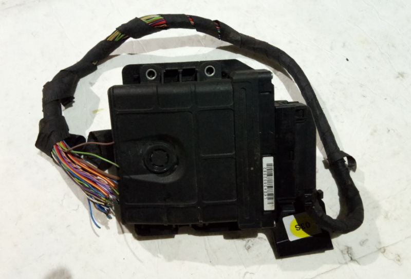 Кронштейн блока управления акпп Volkswagen Passat B7 1.8 USA CPRA 2011-2015 561927163