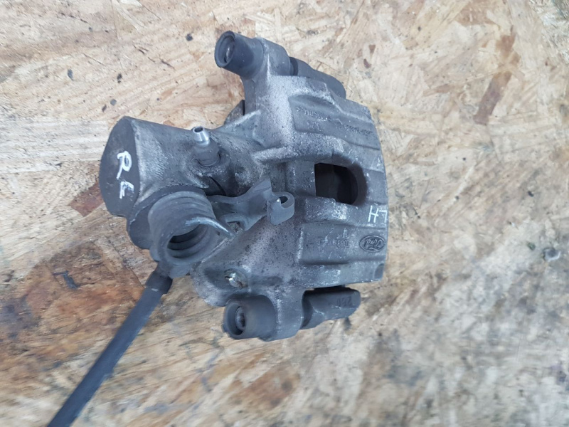 Суппорт задний левый FWD Ford Escape MK3 2013-2019 CV6Z1104F