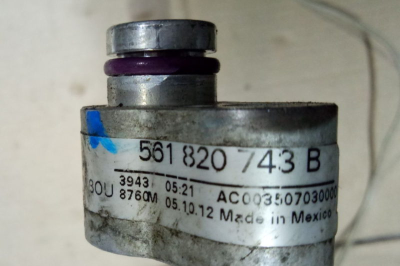 Трубка кондиционера компрессор-печка Volkswagen Passat B7 2.5 1.8 USA 2011-2015 561820743B