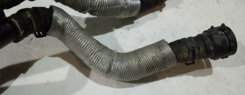 Патрубок системы охлаждения Volkswagen Passat B7 1.8 USA CPRA 2011-2015 5C0122073C