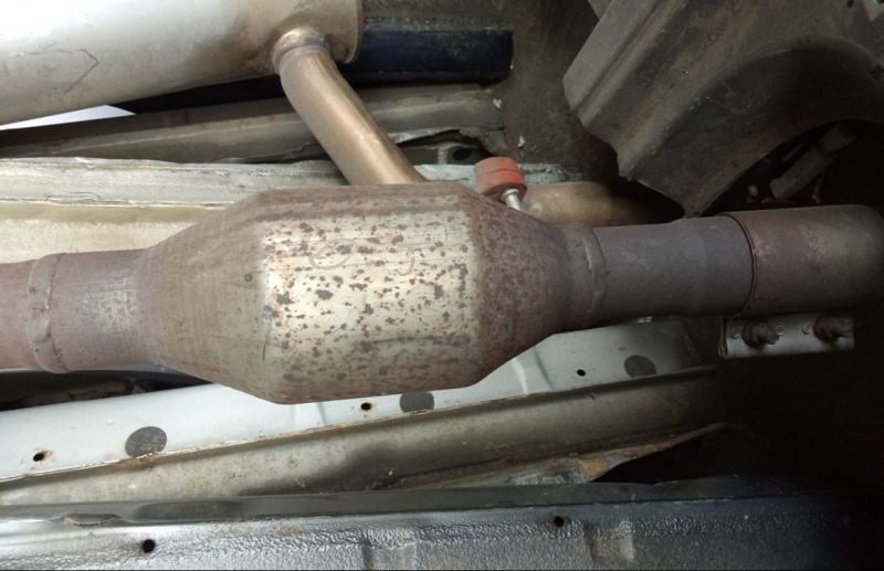 Резонатор выхлопной Volkswagen Passat B7 2.5 1.8 USA 2011-2015 561253209A