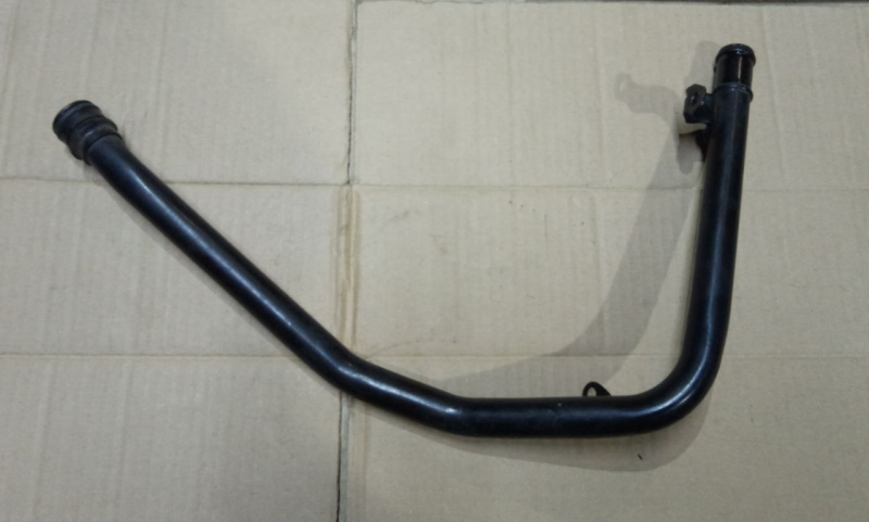 Трубка Volkswagen Passat B7 USA CBTA 2011-2014 065n3lb