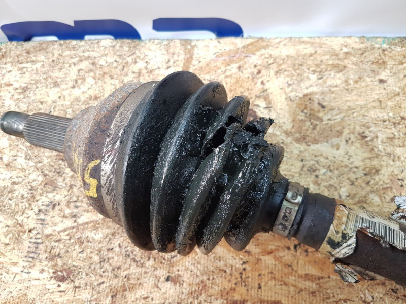 Привод полуось передняя правая FWD FORD FLEX 2009-2019 CA8Z3B436H