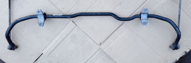 Стабилизатор передний Volkswagen Passat B7 2.5 1.8 USA 2011-2015 561411303