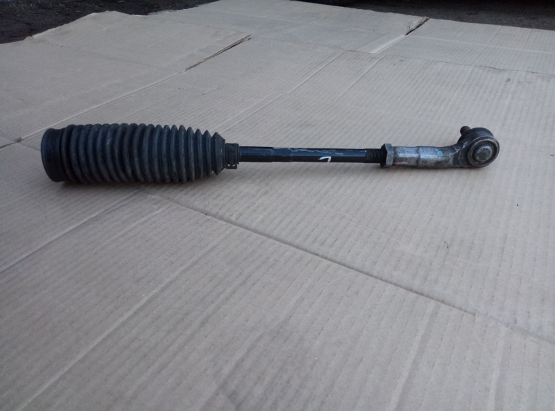 Рулевая тяга с наконечником лев Volkswagen Passat B7 2.5 1.8 USA 2011-2015 561423810