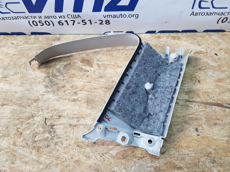 Накладка задней стойки верхняя правая SUBARU FORESTER SJ 2014-2018 94013SG000