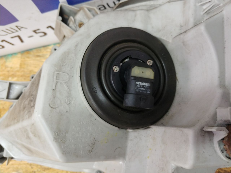 Фара передняя правая Toyota Camry 40 2.5 2009-2011 8111006500