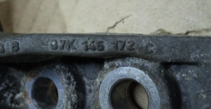 Ролик приводного ремня Volkswagen Passat B7 2.5 USA CBTA 2011-2014 07K145172C