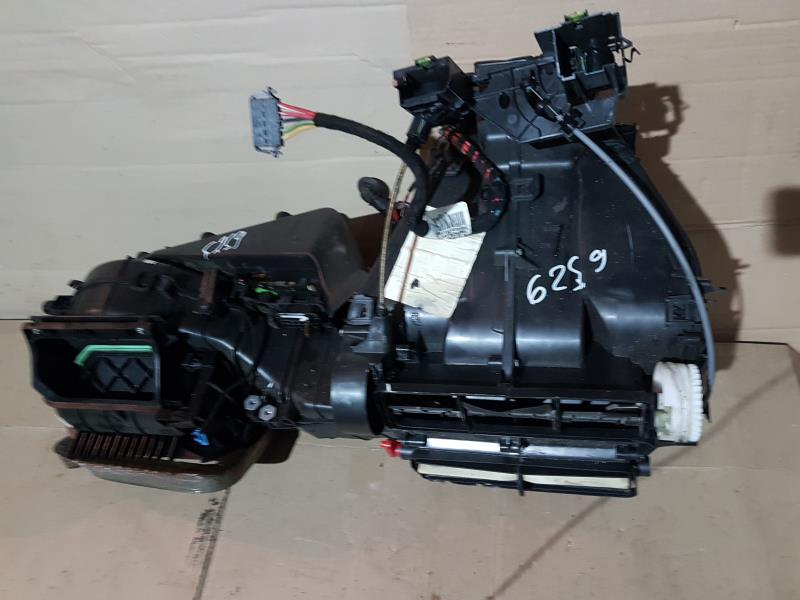 Печка в сборе Volkswagen Jetta VI 2.0 162 CBPA 2011-2018 1K1819015D 5C1820007 1K0907543G 5C0819031