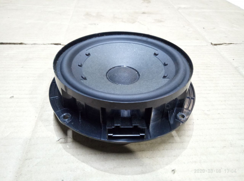 Динамик дверной зад прав Volkswagen Passat B7 2.5 1.8 USA 2011-2015