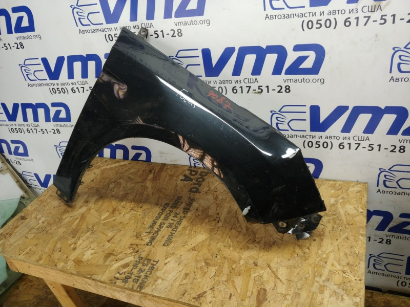 Крыло переднее правое под ремонт Ford Focus MK3 2011-2018 BM5Z16005B