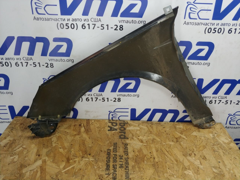 Крыло переднее правое под ремонт Ford Focus MK3 2011-2018 BM5Z16005B