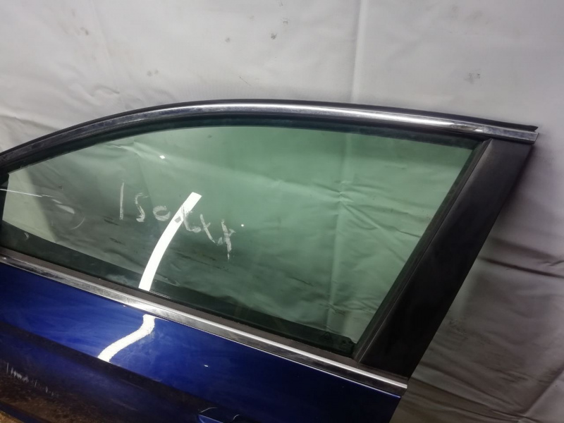 Молдинг передней левой двери дверь-стекло центральный HYUNDAI SONATA LF 15- G4KJ 2015-2017 82210C1000