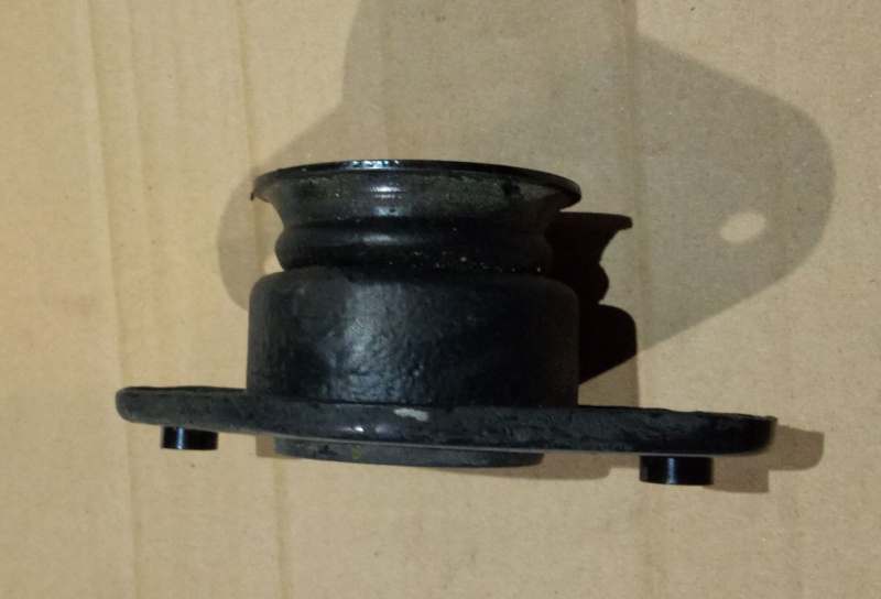 Опора амортизатора задняя Kia Optima JF Hybrid 2,0 2016-2019 55330E6100