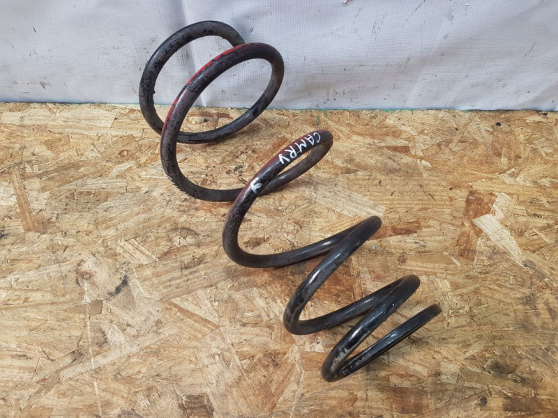 Пружина передняя левая LE XLE Toyota Camry V55 2AR-FE 2015-2017 4813206170